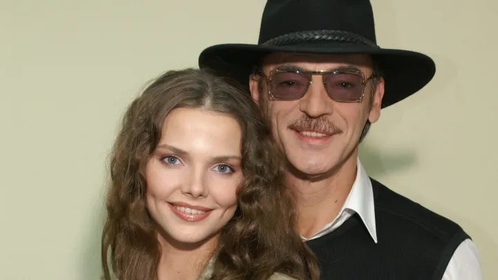 Михаил Боярский получил сомнительный подарок от дочери: Даже юбилея ждать не пришлось