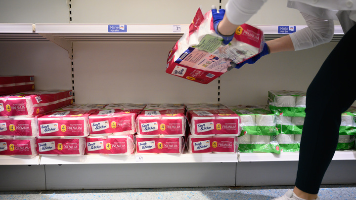 Травлю пора прекратить: Россию пытаются разделить, манипулируя стариками - Корнеевский