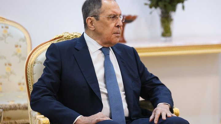 Лавров назвал характерную особенность ЕС сейчас: Выламывают руки суверенным странам