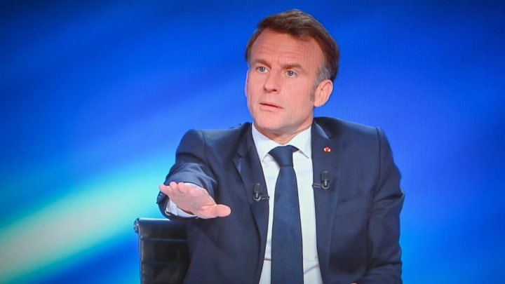 Предупреждение для Макрона - 100 мёртвых французов. Искандер решил вопрос