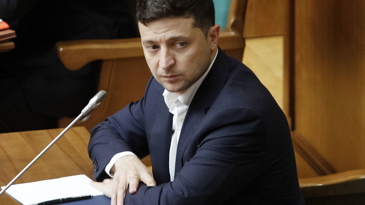 Зеленский готов отказаться от баз НАТО, но есть условие: Пусть сядут и подпишут