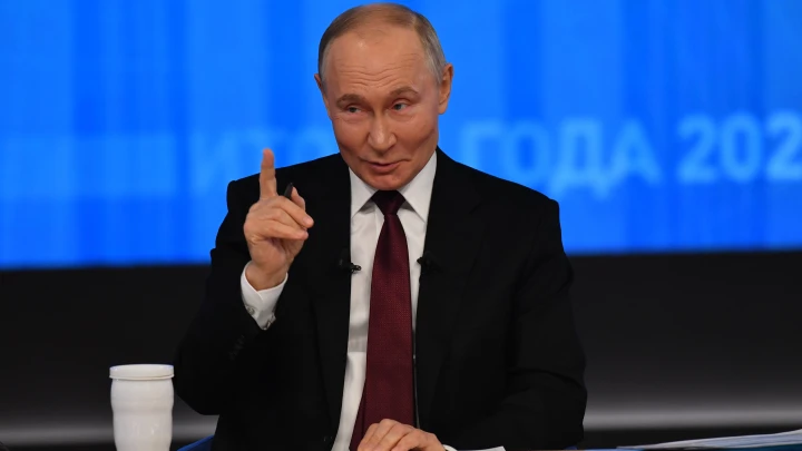 Еврокомиссия отказалась следить за выступлением Путина и пропустила шутку о дронах в Дании
