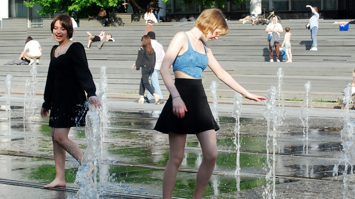 Синоптики предупредили уральцев об усилении аномальной жары