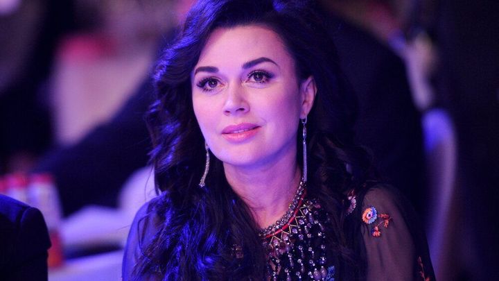 Отчаянный поступок Заворотнюк: Что осталось неизвестным о болезни актрисы