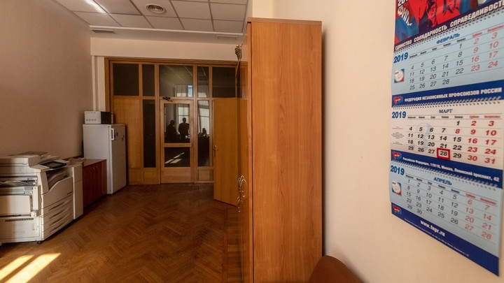 Как отдыхаем на майские праздники-2023: даты, сколько будет выходных и рабочих дней