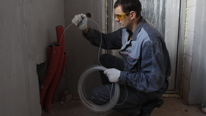 Жителям России рассказали, что в квартире должны менять бесплатно при поломке