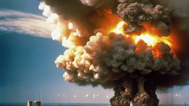 Вы это видели?!: Первые кадры мощнейшей ночной атаки. Украинцы читают польские новости и льют слёзы