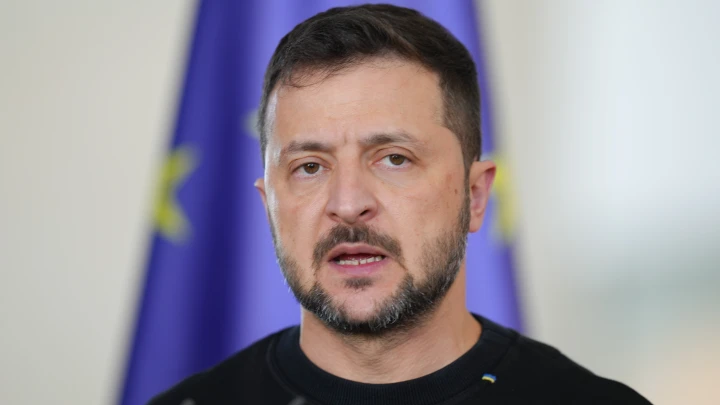 Зеленский шмыгнул носом и сделал признание. Украинцы не одобрят