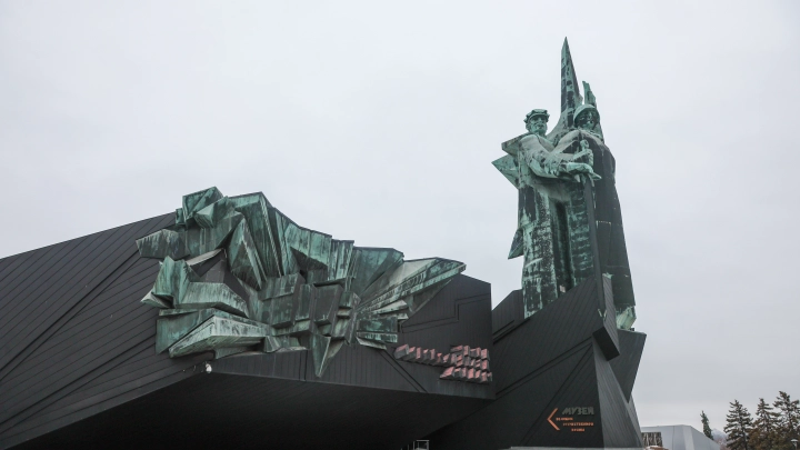 30 сентября — годовщина воссоединения исторических регионов с Россией