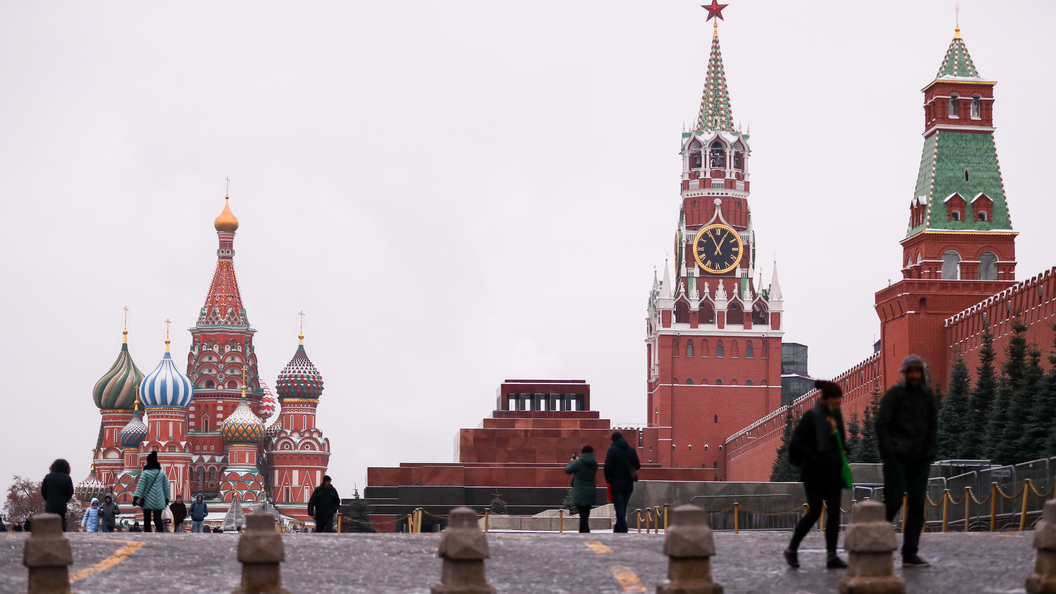 Партия «Рот Фронт» выдвинула в президенты машинистку башенного крана Партия «Рот Фронт» выдвинула в президенты машинистку башенного крана