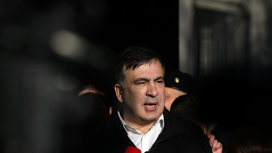 Лучше убейся: Саакашвили дал Порошенко бесценный совет Лучше убейся: Саакашвили дал Порошенко бесценный совет