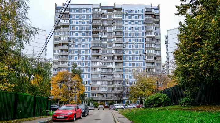 Почему в Санкт-Петербурге рухнули цены на аренду жилья