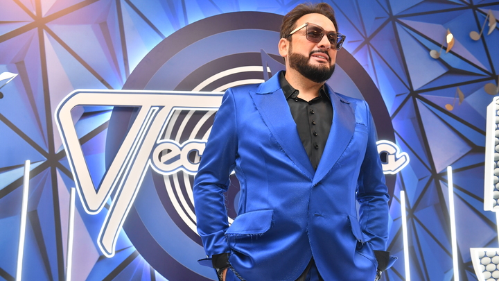 Собчак матом обругала Стаса Михайлова, но вынуждена была дополнить сообщение