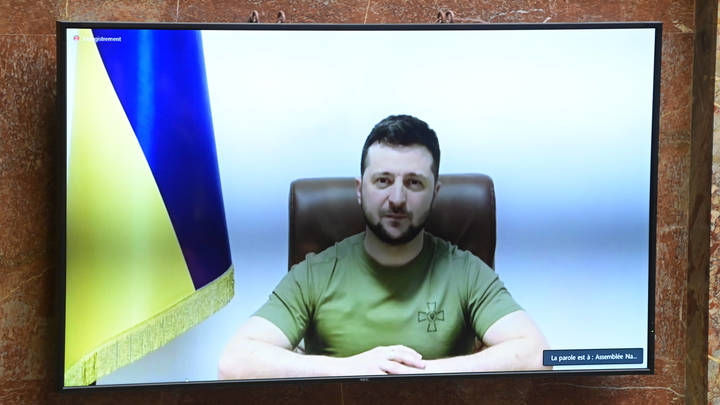 Зеленский не смог признать потери украинских боевиков. Русские подсказали: Это просто плевок