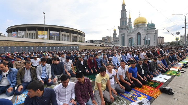 В Москве на Курбан-Байрам изменится расписание движения транспорта и перекроют ряд улиц
