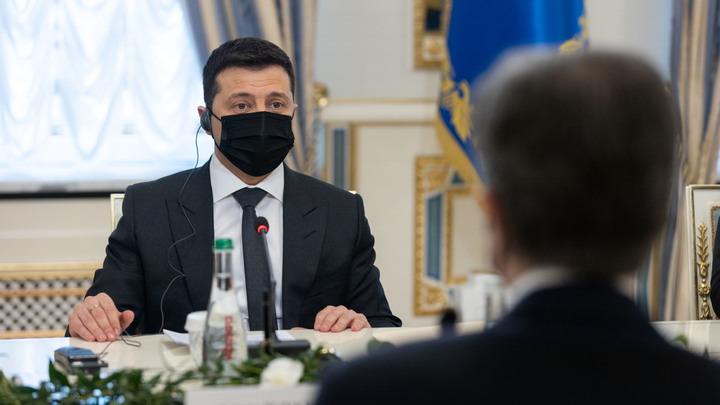 Пока Зеленский всех успокаивает: Настоящие планы Киева раскрыла одна внутренняя памятка