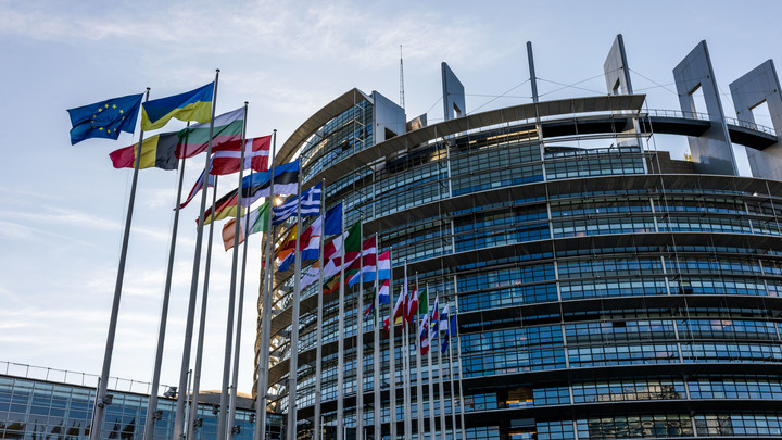 Девятый пакет санкций против России вызвал раскол в ЕС