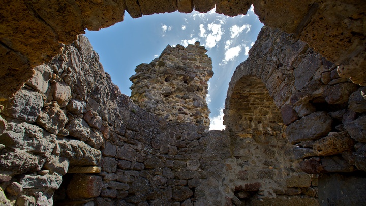 Археологи нашли в Китае сотни древних гробниц времён Сражающихся царств