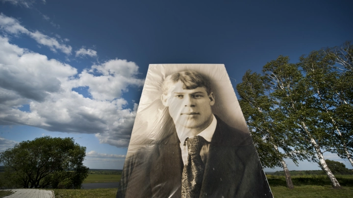 Прощание кровью и загадка «Англетера»: неутихающие споры о смерти Сергея Есенина. Узнает ли мир, что скрывают засекреченные архивы?