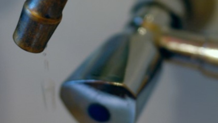 Жители Екатеринбурга пожаловались на грязную воду из-под крана