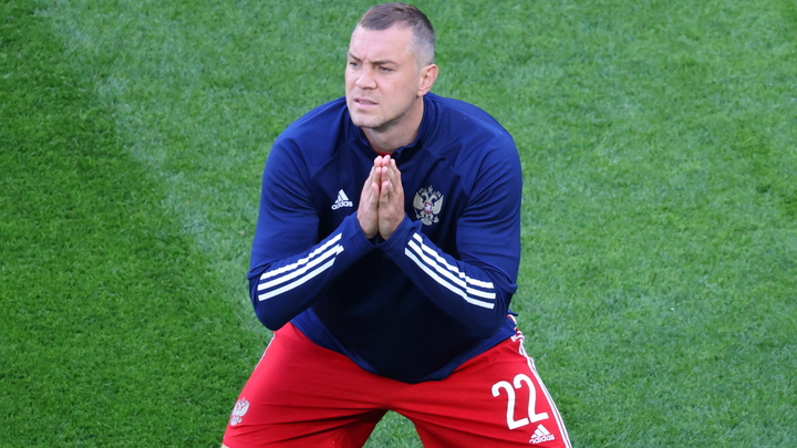 Руки дошли только сейчас: депутат потребовал наказать того, кто слил интимное видео Дзюбы