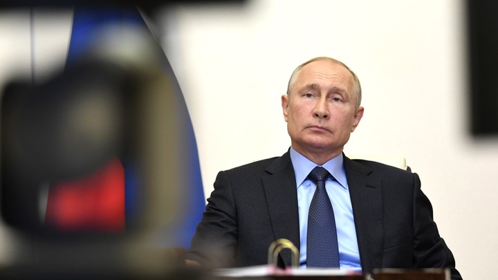 Не диктатура, а наоборот: Путин ответил на критику поправок в Конституцию Не диктатура, а наоборот: Путин ответил на критику поправок в Конституцию