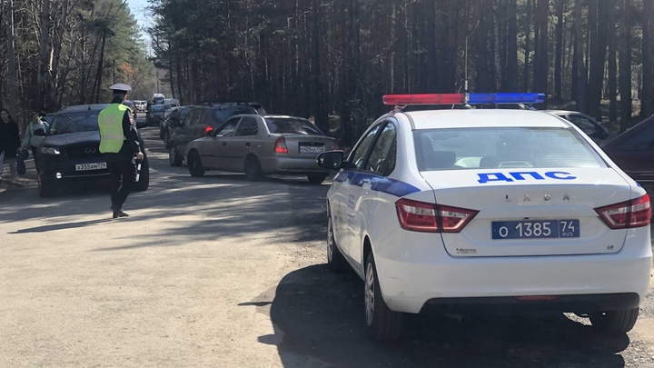 Сначала позвонят: с озёр Челябинской области будут эвакуировать автомобили