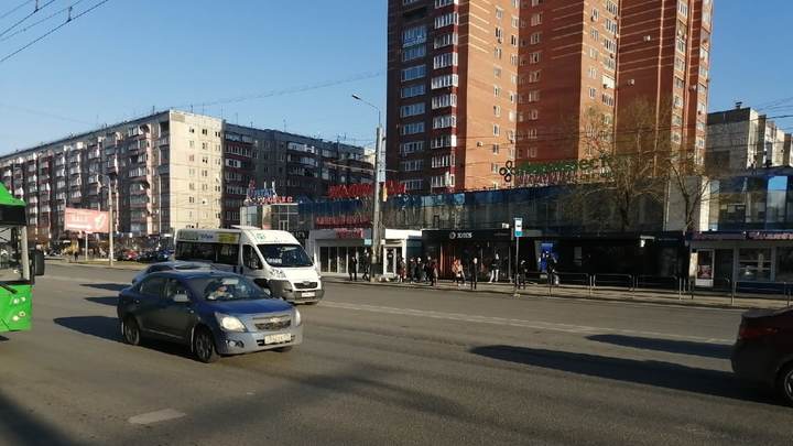 На улице Братьев Кашириных в Челябинске за 10 млн спроектируют выделенки и велодорожки