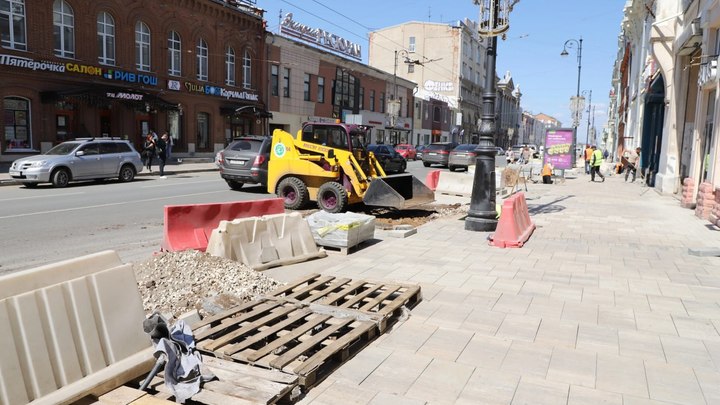 Дорожники приступили к фрезерованию на улице Куйбышева в Самаре Дорожники приступили к фрезерованию на улице Куйбышева в Самаре