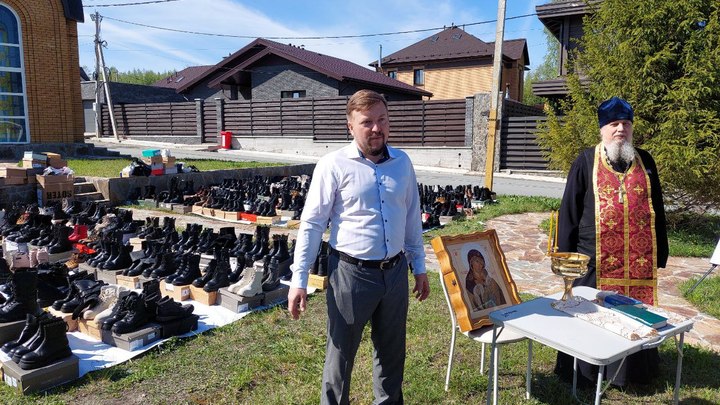 От нас все уезжают с большими рюкзаками: в Новосибирске прошла благотворительная ярмарка для многодетных семей