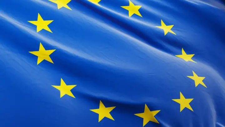 Брюссель слишком бюрократизирован. Мерц дерзко напал на ЕС и фон дер Ляйен