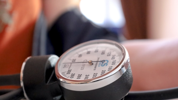 Атака тихого убийцы: Пять правил от известного врача - рассказал, что губит наши сосуды