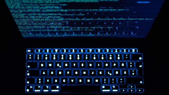 Иностранное ПО: Каждый год тратим по 200 млрд. А ведь есть русские аналоги