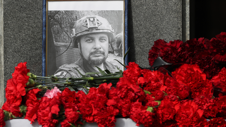 ФСБ показала фото и видео подельника Треповой, покинувшего Россию через Армению после теракта
