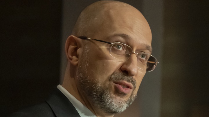 Как премьер Украины льстил США ради истребителей: Пентагон слил содержание переговоров