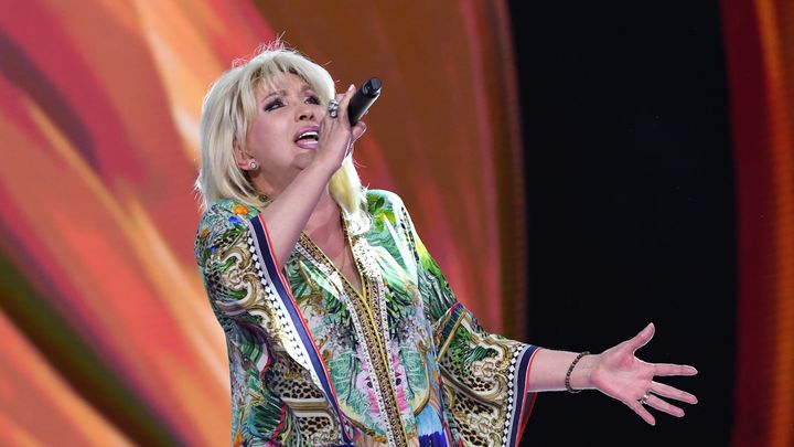 Скандал с Аллегровой на Новой волне получил продолжение на юбилее Крутого