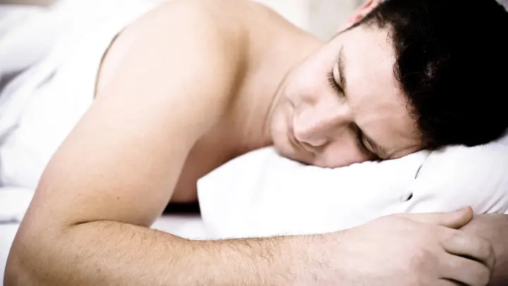 Эксперт назвала главные причины храпа: как избавиться от нарушений