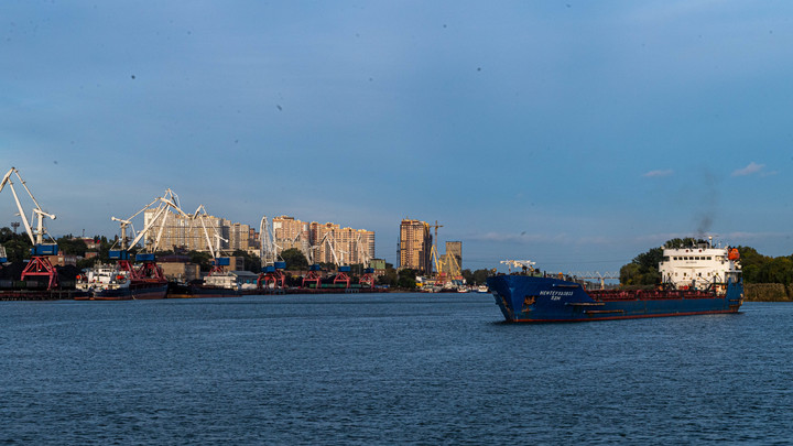 Ростовский порт перенесут на Левый берег Дона до 2025 года