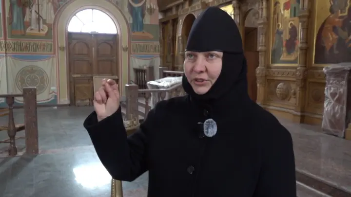 Завтра может не настать. Матушка Анна из ДНР - о жизни под обстрелами ВСУ: Что им сделали кресты собора?