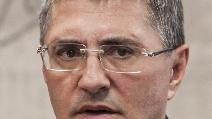 Доктора Мясникова втягивают в провокацию с чудо-гелем: Жулики!