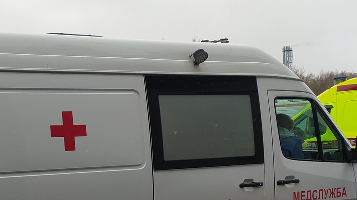 Мигрант устроил гонки на базе в Петербурге. Выжил лишь один человек