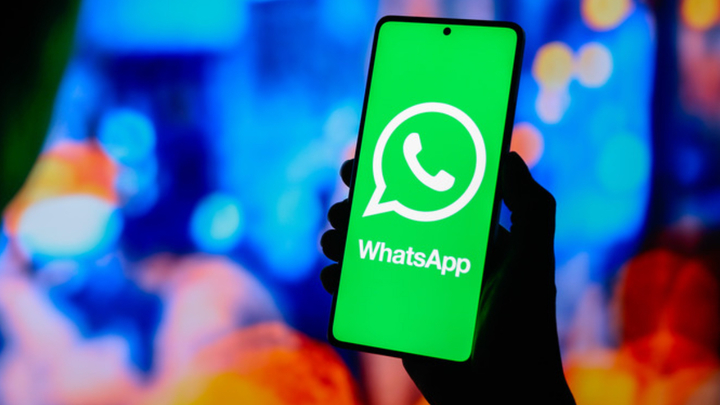 В полиции Кубани предупредили об опасных открытках в мессенджере WhatsApp