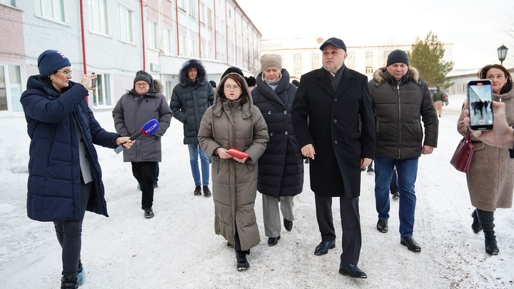 В кузбасском поселке реконструируют школу и построят новый корпус больницы
