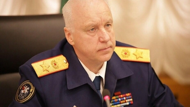 Глава СКР поручил возбудить уголовное дело из-за разбитого памятника советскому солдату в Чехии