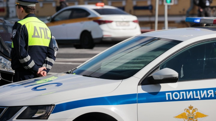 Полиция оцепила улицу возле ФОК Оружейник в Туле после атаки БПЛА: Губернатор рассказал об угрозе