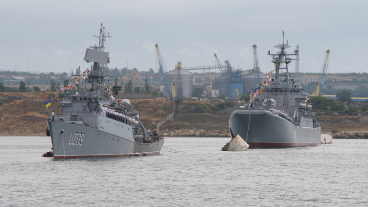 Украинцы лаконично объяснили, зачем пустили воду в трюмы флагмана ВМСУ Гетман Сагайдачный