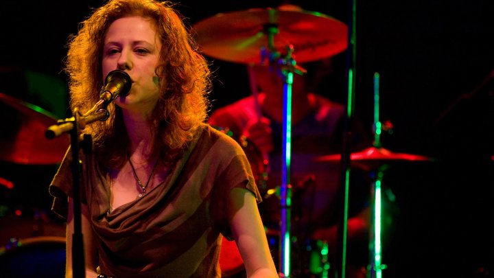 Особенный Квартирник у Маргулиса сняли в военном госпитале. Подарок героям на Новый год