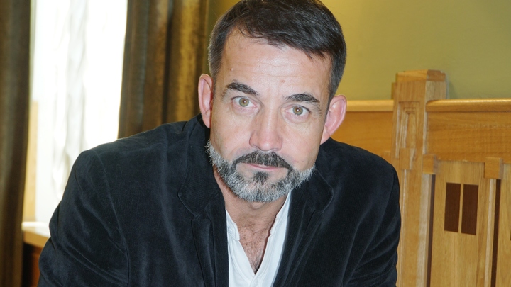 Дмитрий Певцов потребовал остановить пенсионную реформу