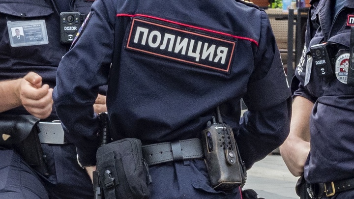В Ростовской области бывший зэк устроил шоу с переодеванием, чтобы избежать депортации в Армению