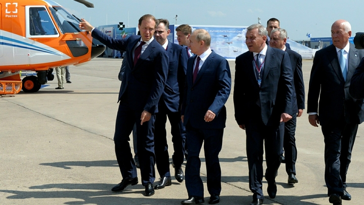 Президента подставили: Странность с заболеваемостью в окружении Путина объяснил доктор наук